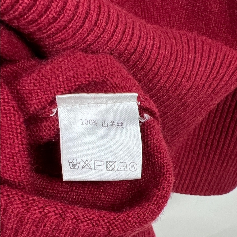 Montagut Paris Cashmere Sweater Elegant Red Sweater - Picture 8 of 10